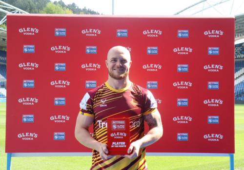 Adam Swift Voted Glen's Player of the Month for April 2024